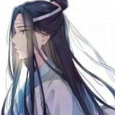 《丧尸围城4》弗兰克变身生化3吉尔 抹胸短裙贼性感
